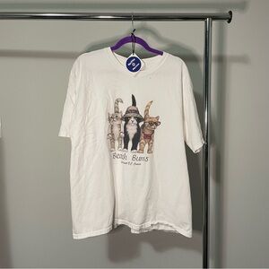 Adorable cat graphic tee